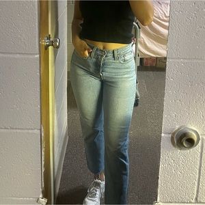 Levi’s Wedgie Straight Cropped Jean